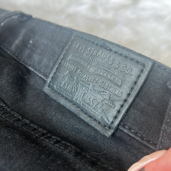 Levi’s super skinny jeans with rips, size 25 - Picture 1 of 5